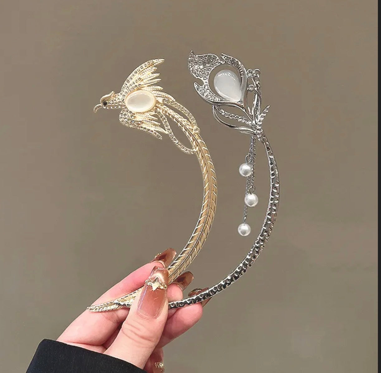 Phoenix hair pin