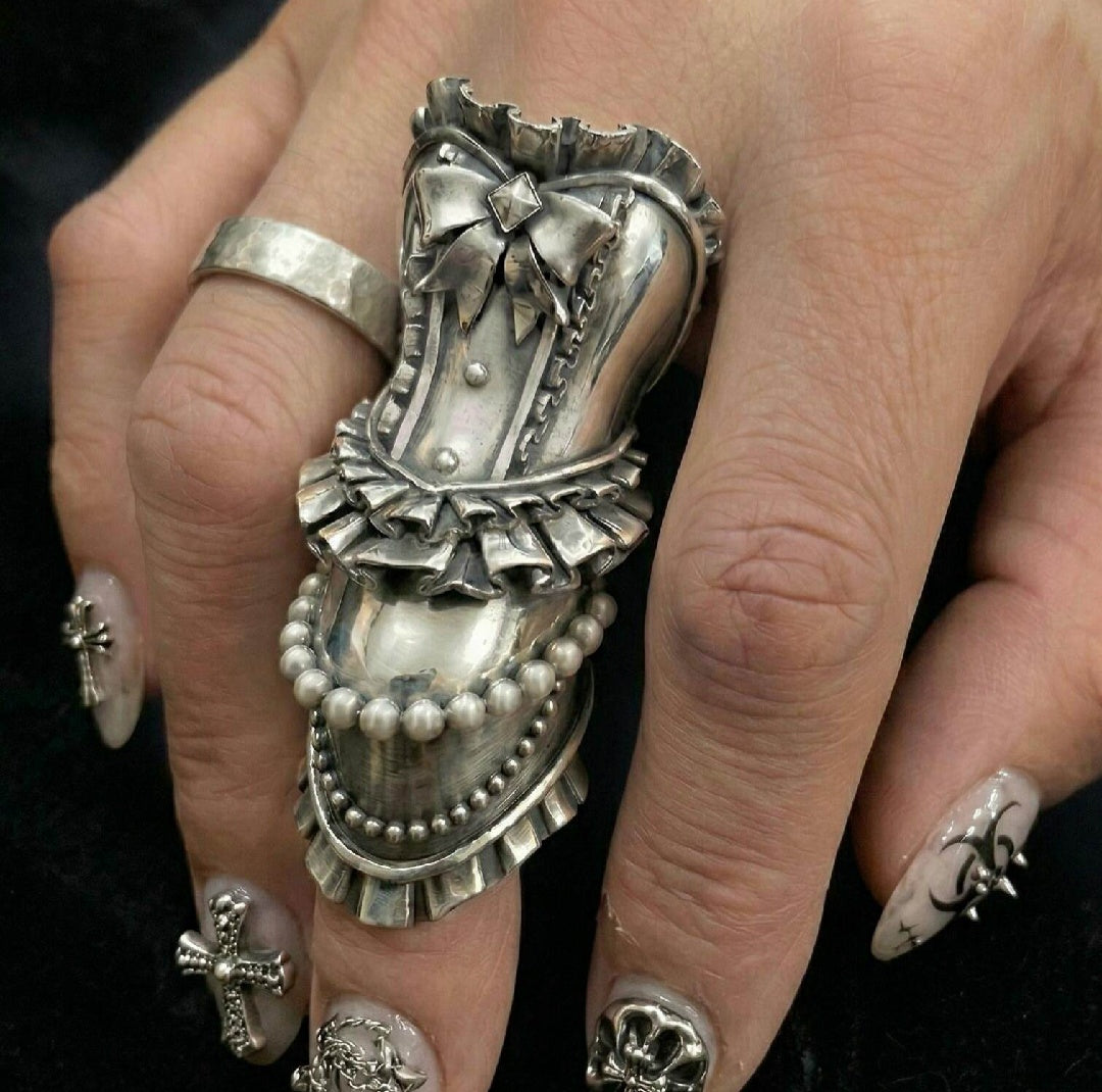 Dark ballet corset ring