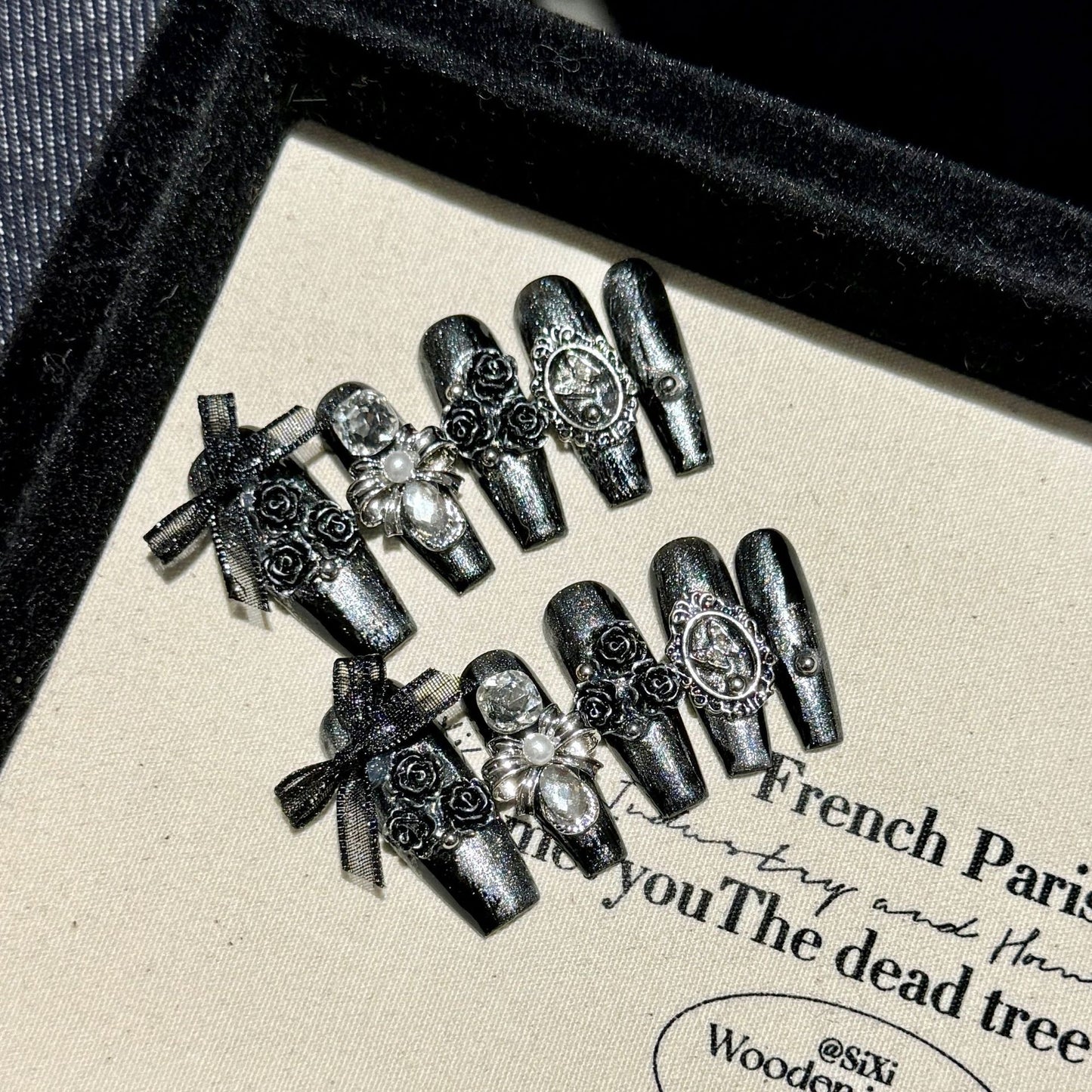 Gothic metallic handmade press on nails