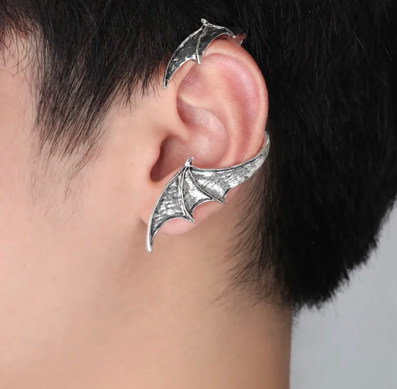 Batwing ear-cuff