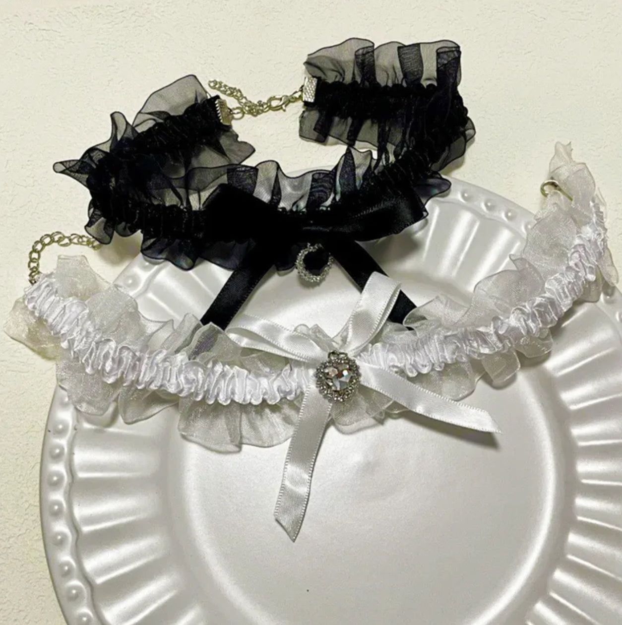 Lace Enchantress Choker