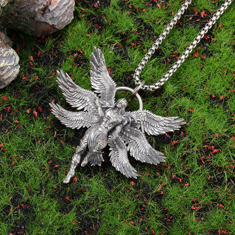 Raven Queen Amulet