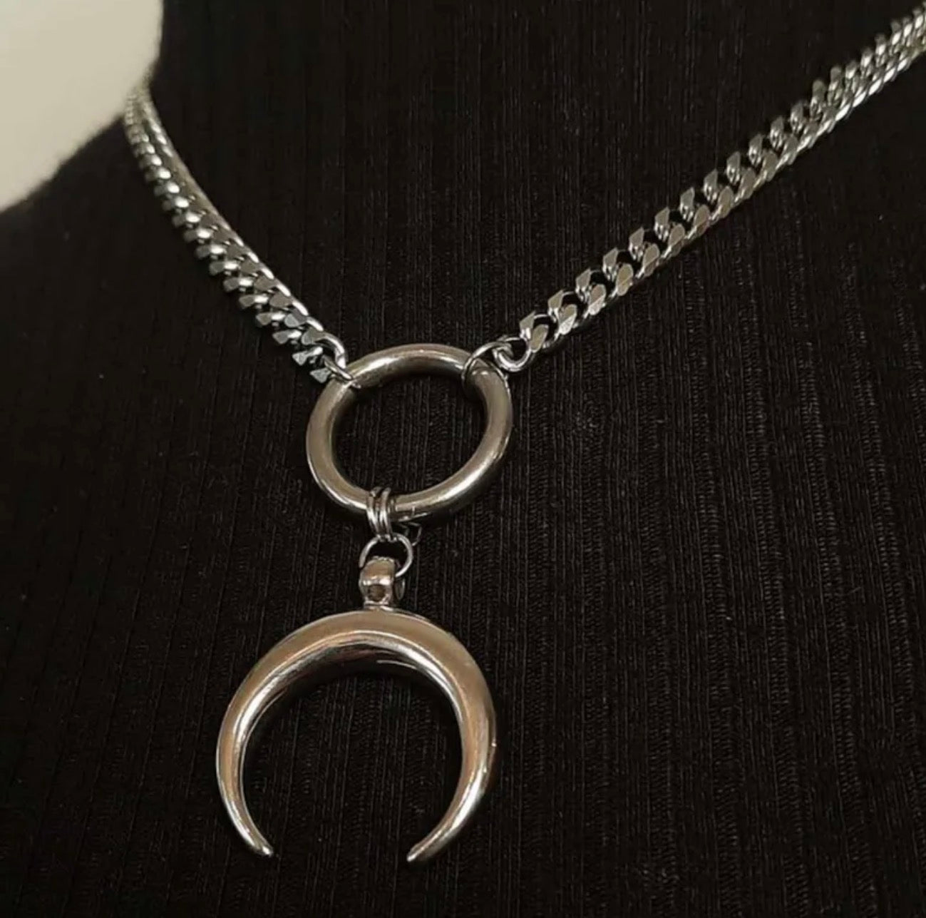 Metallic moon necklace