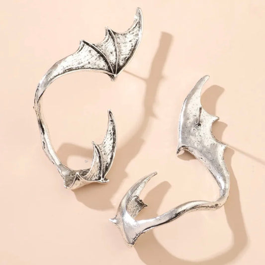 Batwing ear-cuff