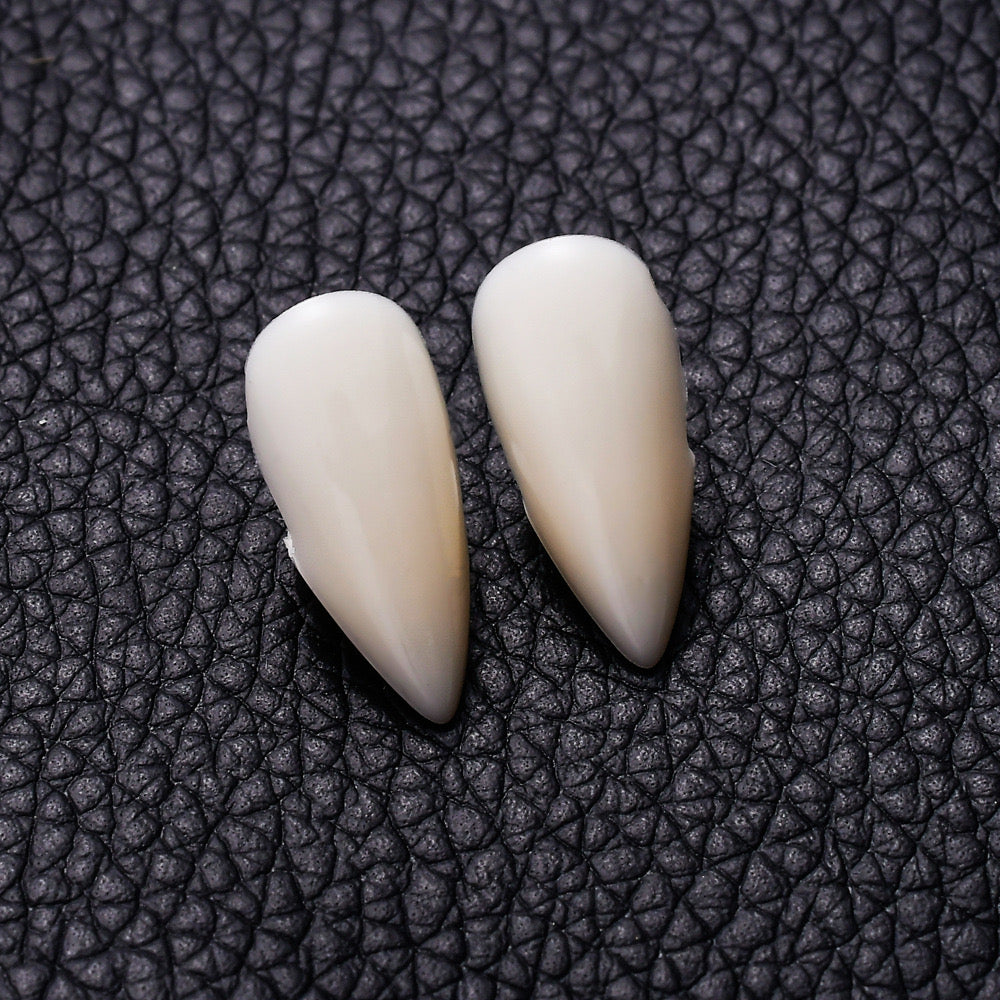 Vamp teeth