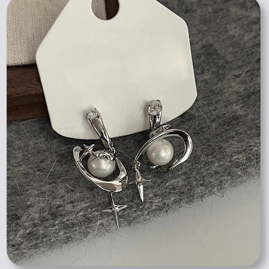 Starburst clustered earring