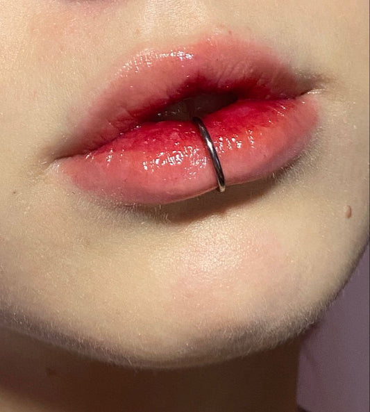 Circle lip ring