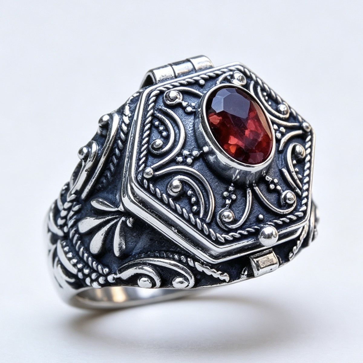 Crimson Crest Keepsake Ring