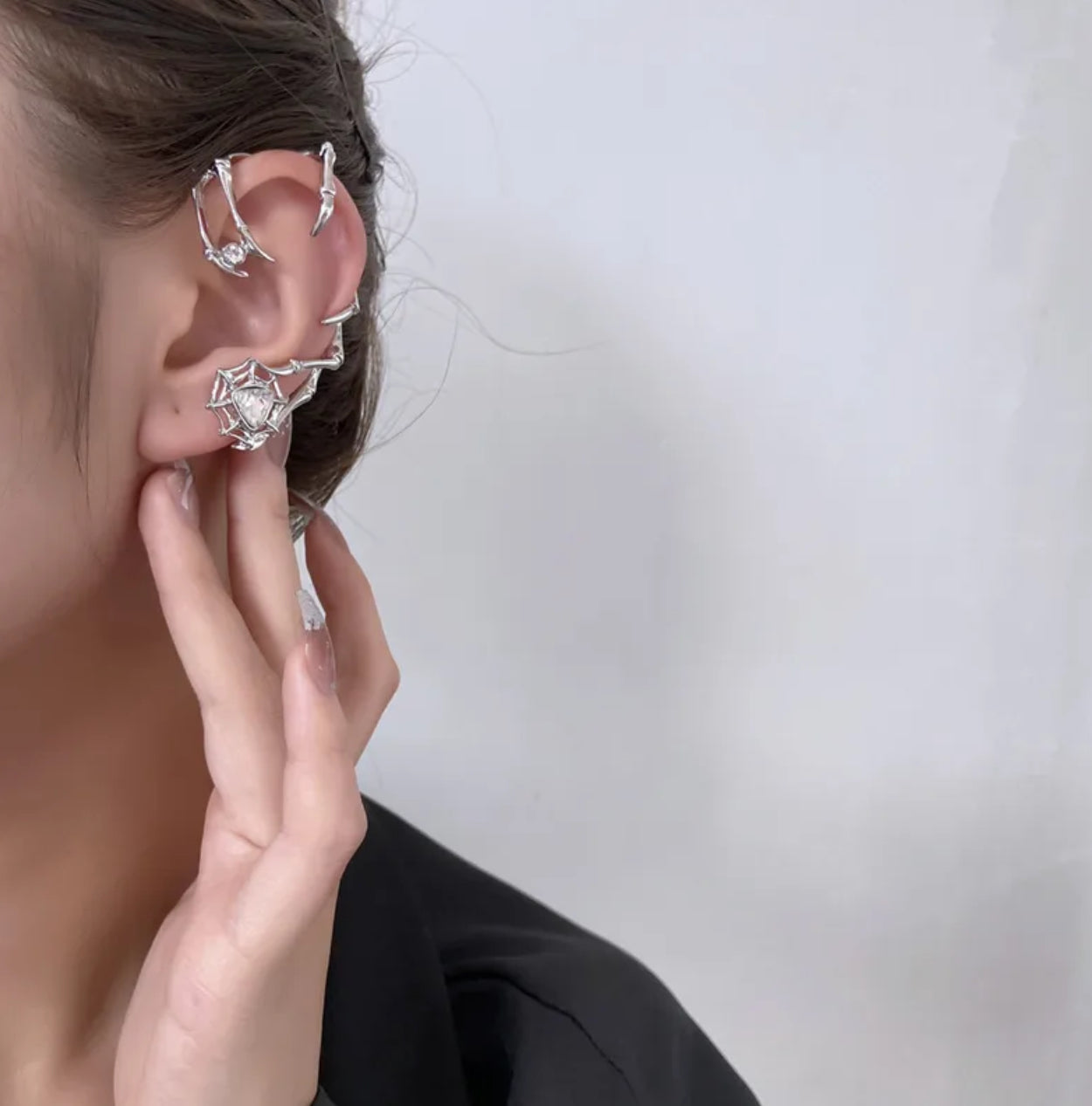 Geometric spider zircon ear-cuff