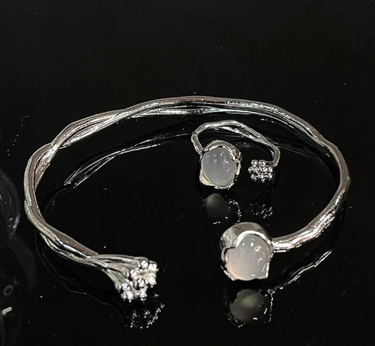 Heartglow open cuff