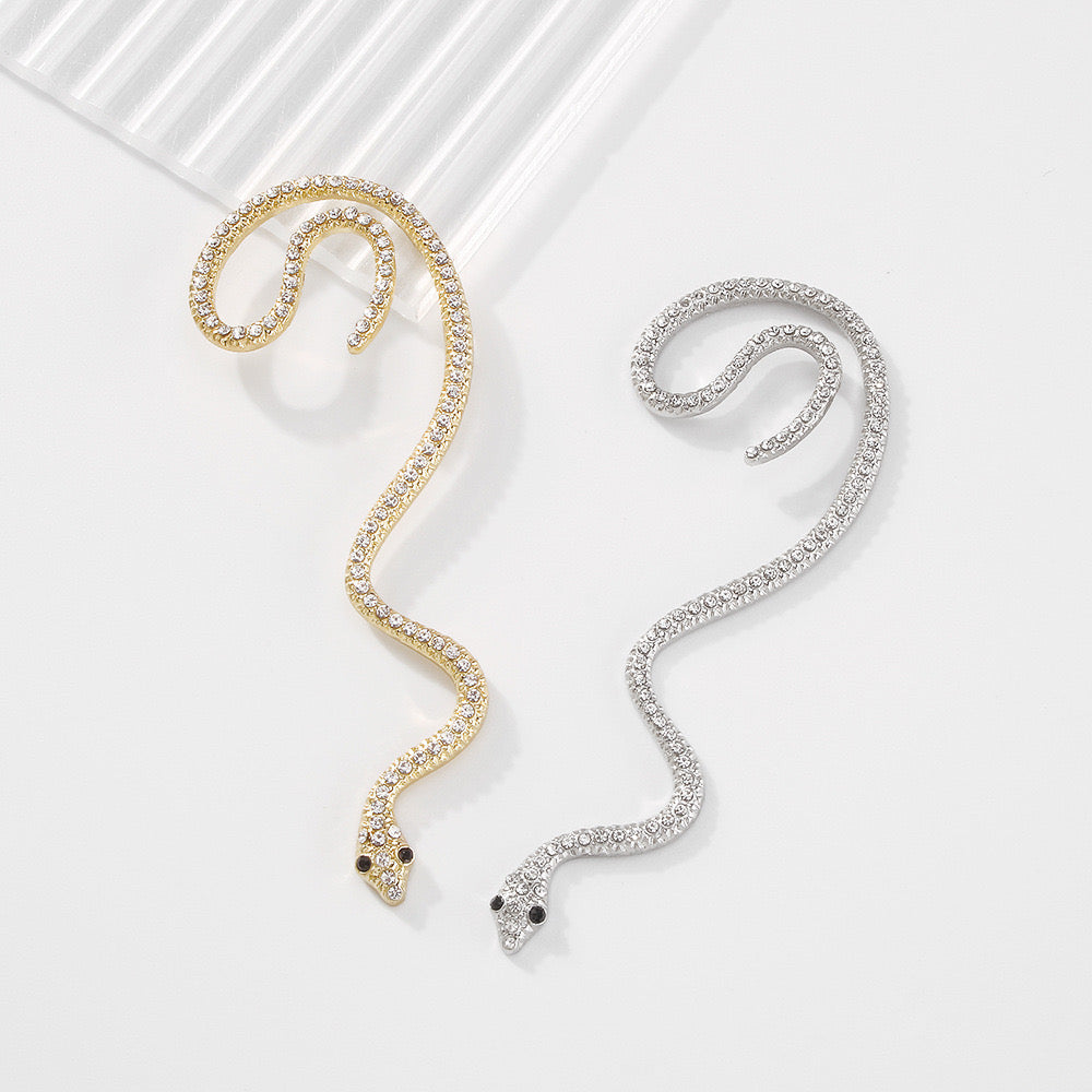 Mystic Viper ear-cuff