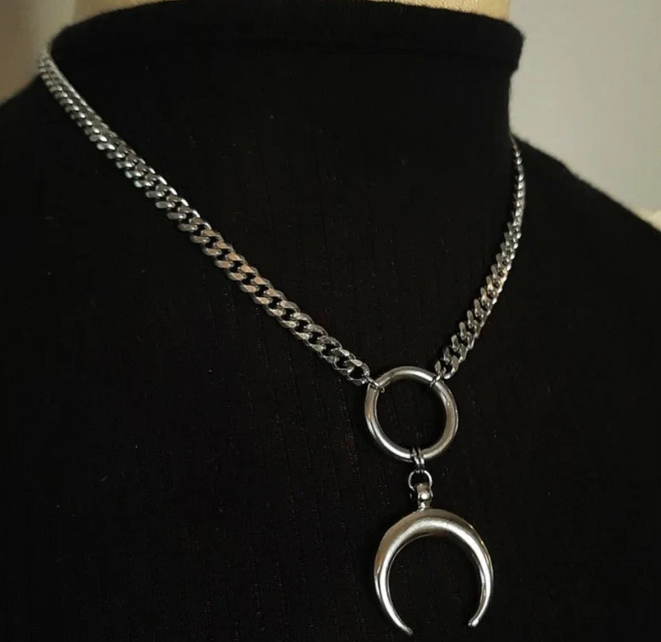 Metallic moon necklace