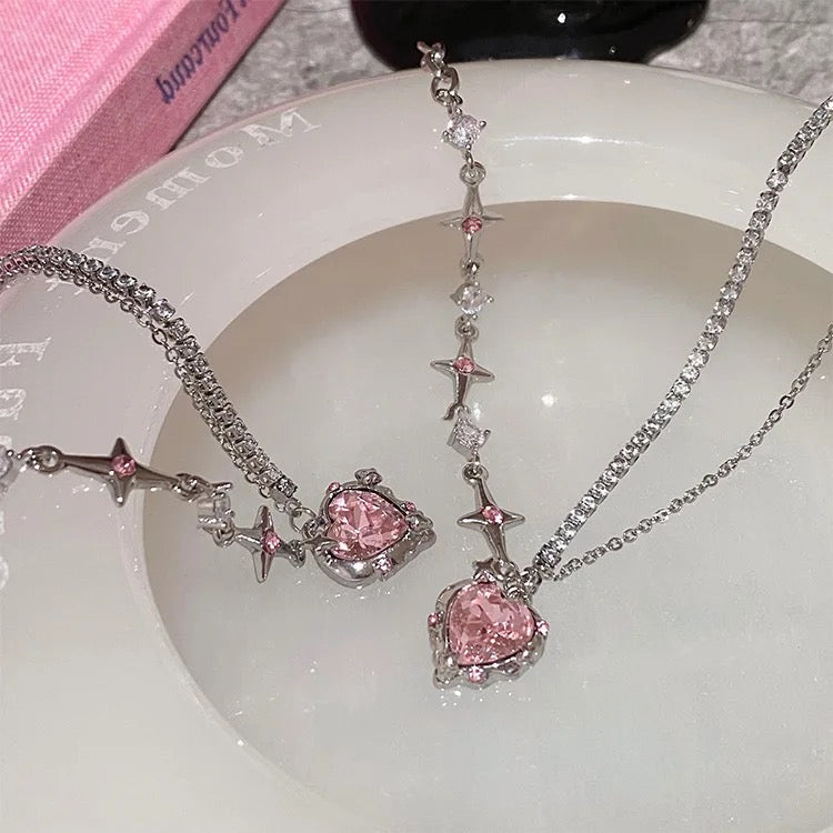 Alloy heart necklace