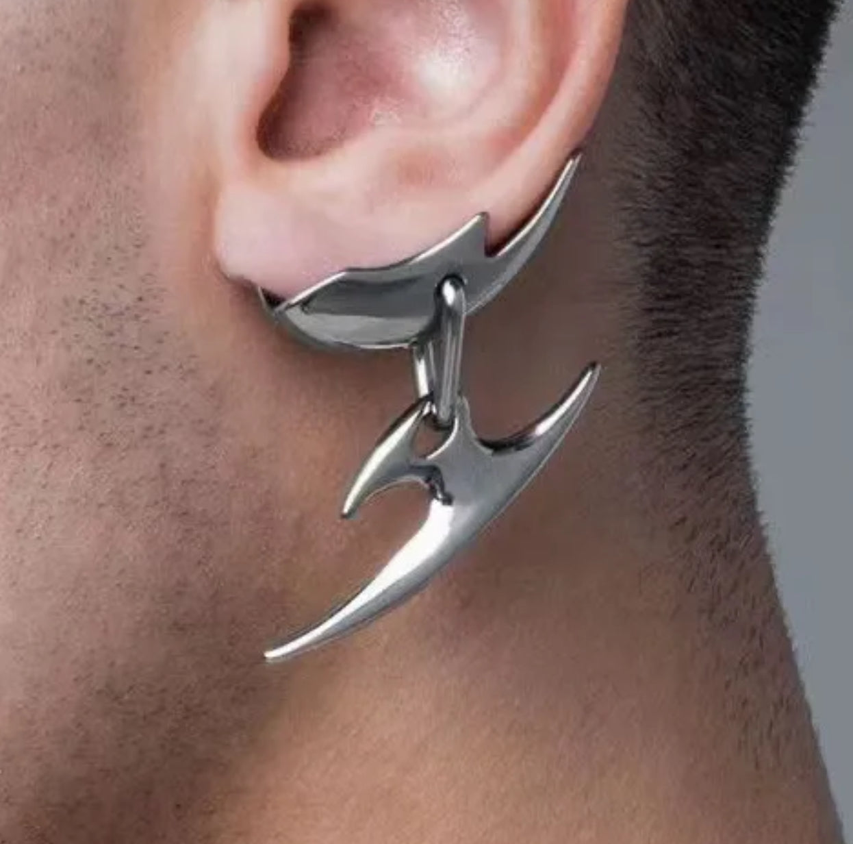 Cyber blade ear-cuff