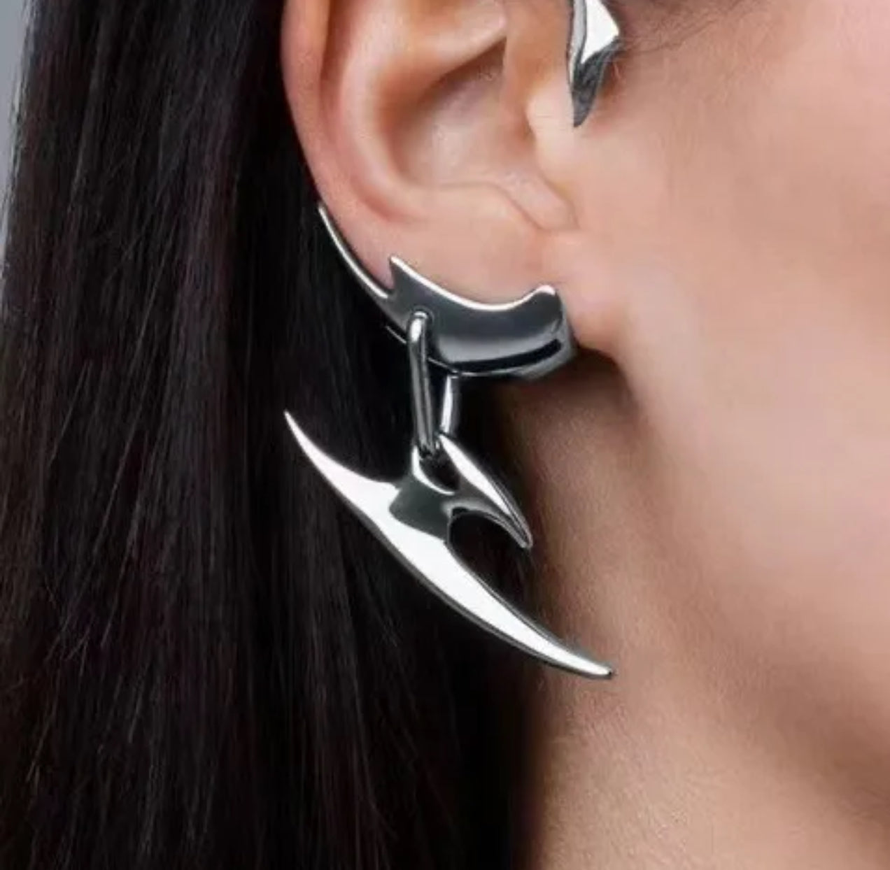Cyber blade ear-cuff