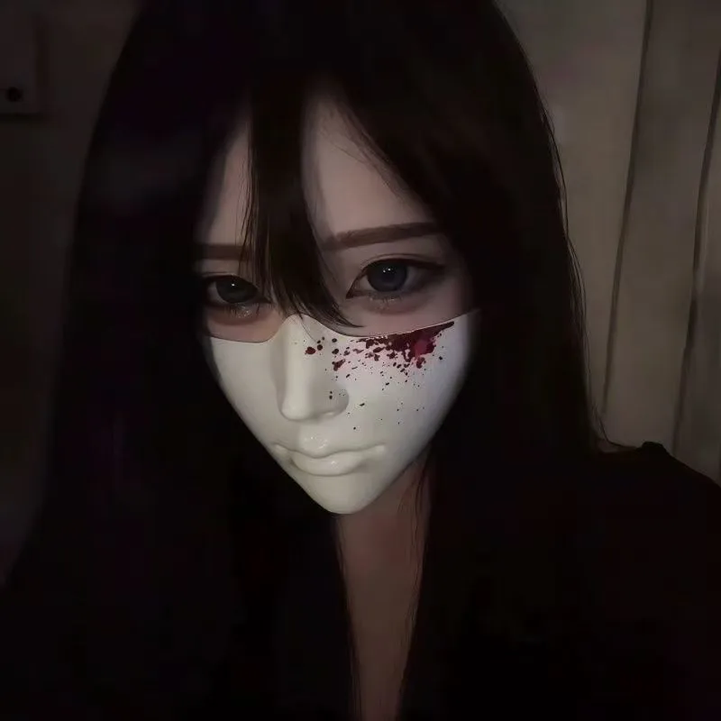 Dollface mask