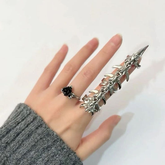 Horned Armor ring
