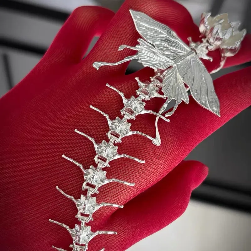 Fae spine ring