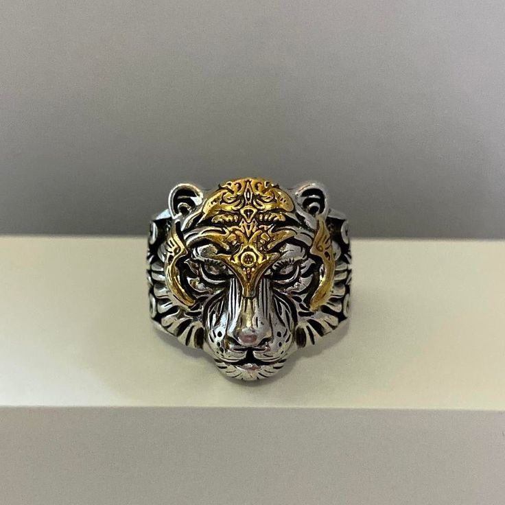 Tiger head open ring