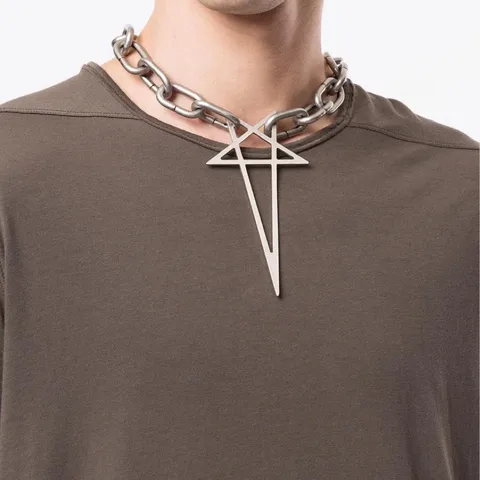 Titanium star necklace