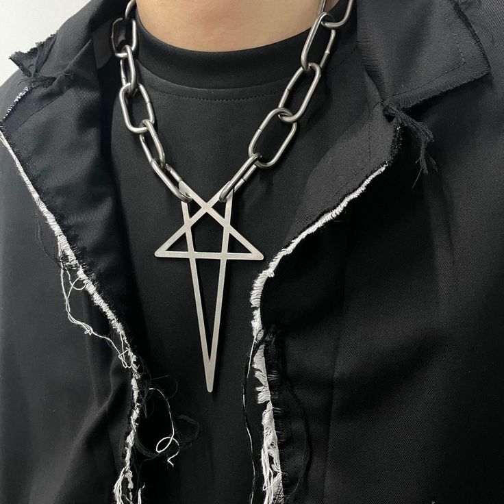 Titanium star necklace
